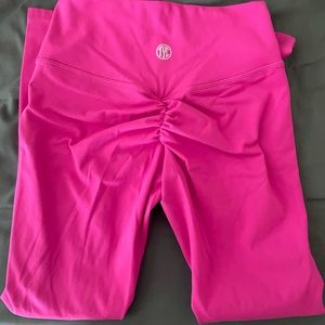 TYC til you collapse scrunch legging pink